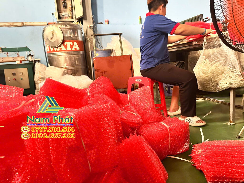 xưởng gia công túi xốp hơi tĩnh điện