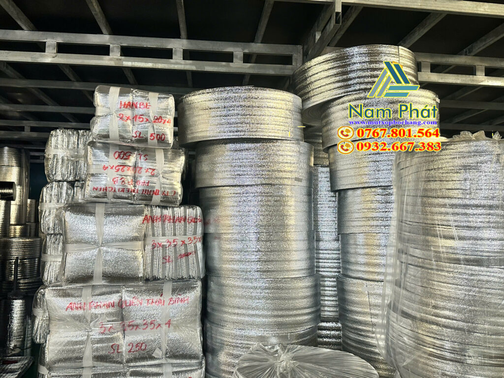 túi tráng bạc giữ nhiệt