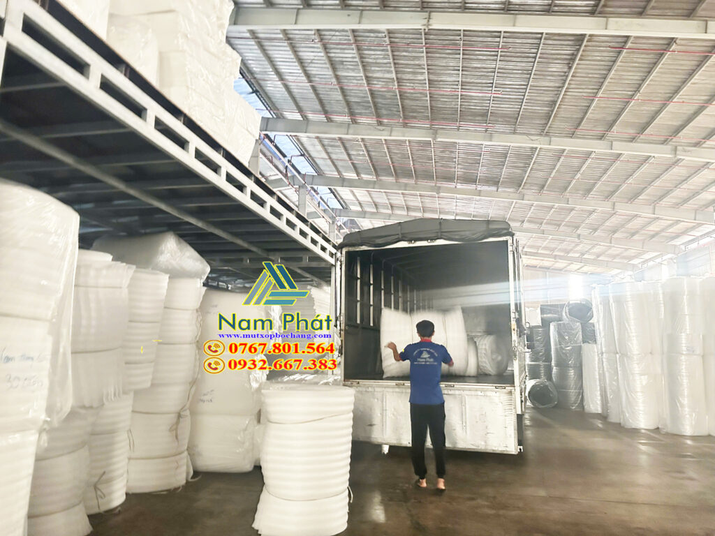 cung cấp mút xốp số lượng lớn cho đại lý và doanh nghiệp